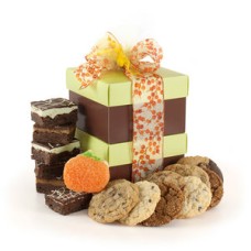 Pila de galletas y brownies de otoño