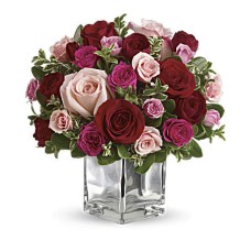 Ramo Giftblooms Love Medley con rosas rojas (estándar)