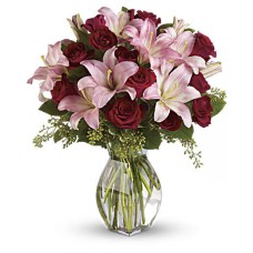 Lujoso ramo de amor con rosas rojas de tallo largo (estándar)