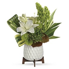 Artistic Angles Bouquet (Standard)