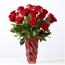 Ramo clásico de rosas rojas "Amor" con jarrón de lujo con diseño en espiral (Estándar - 12 rosas)