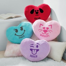 Almohada de personaje de corazón de peluche