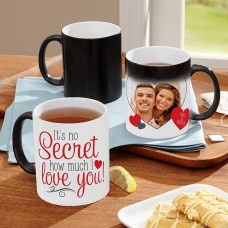 Taza con foto que cambia de color y nota de amor secreta