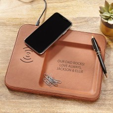 Cargador inalámbrico para hombre moderno (Monogram)