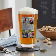 Vaso de cerveza de pinta con expresiones fotográficas