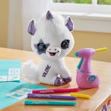 Unicornio de peluche con aerógrafo