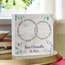 Bloque de madera con forma de anillos de amor (borde blanco)