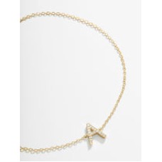 Pulsera con inicial de oro de 14 quilates y diamantes