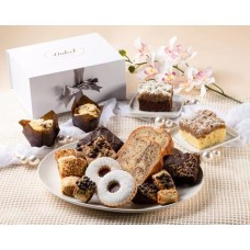 Colección de pasteles, muffins y rugelachs más dulces