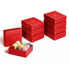Caja Premium de 12 Macarons de Kayla's Bakery (Paquete de 8)