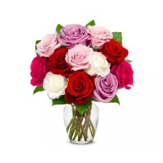 Una docena de rosas clásicas surtidas