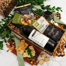 Caja de regalo de vino tinto y Snax