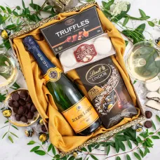 Caja de Regalo de Celebración de Champagne, Trufas y Chocolates
