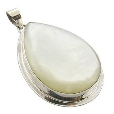 Colgante en forma de lágrima de plata de ley y nácar blanco