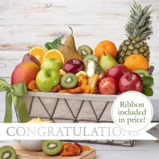 Cesta de frutas frescas para mamás primerizas
