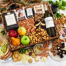 Caja de regalo Magnificent Merlot, Fruit, Cheese And Gourmet Double Decker