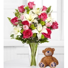 Abrazos de muy lejos (15 rosas + oso de peluche (ramo))