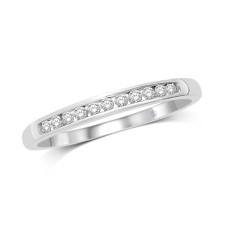 10K de oro blanco de 0.20 ct.Tw. Anillo de la banda de diamante