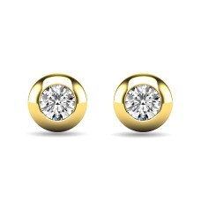 Pendientes de oro amarillo de 10 quilates con diamantes de 1/10 ct engastados en bisel.
