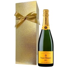 Veuve Clicquot Yellow Label Brut con estuche de regalo dorado