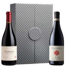 Elegantes tonos rojos con caja de regalo plateada