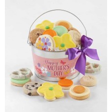 Cubo de regalo con dulces para el Día de la Madre