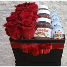 Caja de Rosas, Nutella y Huevo Kinder