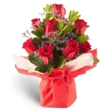 ARREGLO DE 15 ROSAS FRENZY (Estándar)