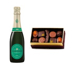 Surtido de bombones y Champagne Canard Duchne Cuvee Leonie Brut 12% en media botella