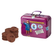 Maleta metálica del Oso Paddington llena de galletas de chocolate y naranja.
