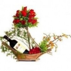 Canasta De Rosas Y Vino