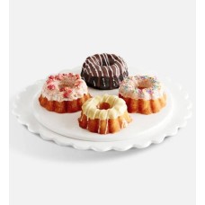 Surtido de pasteles Bundt exclusivos con fresas glaseadas gourmet (Surtido de pasteles Bundt exclusivos)