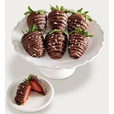 Fresas con chocolate belga artesanal, caramelo y sal marina (chocolate con leche y chocolate negro variados - media docena)