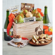 Cesta de regalo clásica de Harry & David® con sidra de pera Royal Riviera.