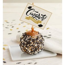 ¡Felicidades! Manzana acaramelada de graduación con caramelos