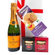 Botella Pequeña De Veuve Clicquot Con Foie Gras