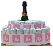 Tarta Pamper It's A Girl con Veuve Clicquot