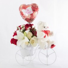 Arreglo floral con bicicleta