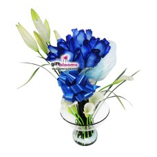 Arreglo con flores azules-5