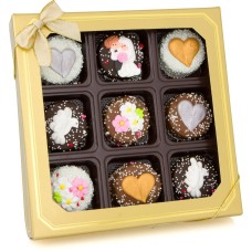 Caja de 9 galletas sándwich doradas para bodas