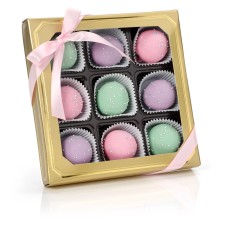 Dulces bombones de trufa belga en tonos pastel - Caja de regalo dorada