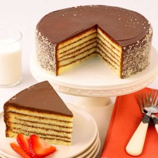 Pastel sureño de dulce de chocolate dorado