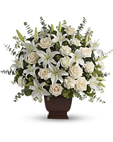 Ramo de lirios y rosas que enamora