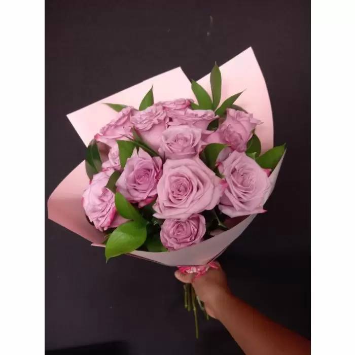 Lilac Roses (12 Roses)