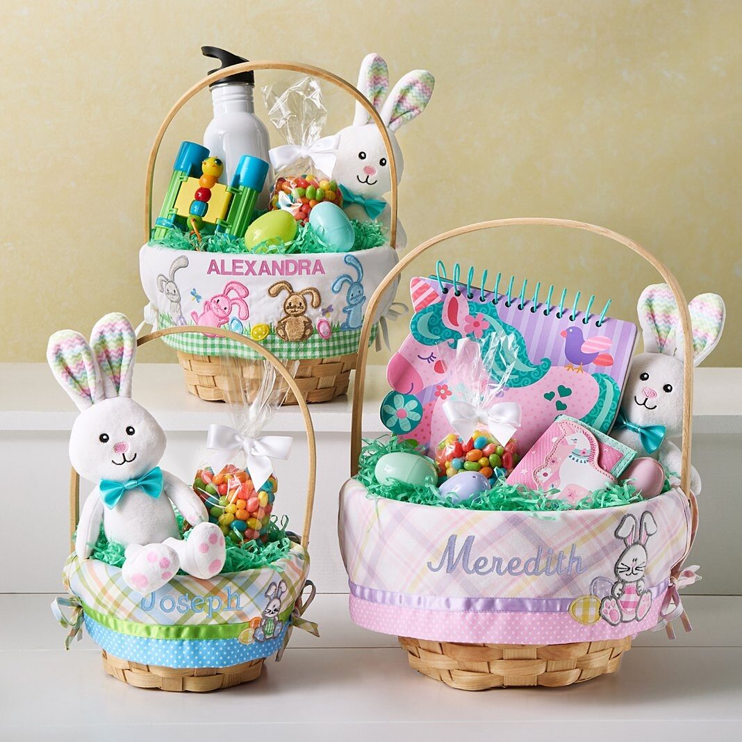 Canasta de Pascua bordada premium