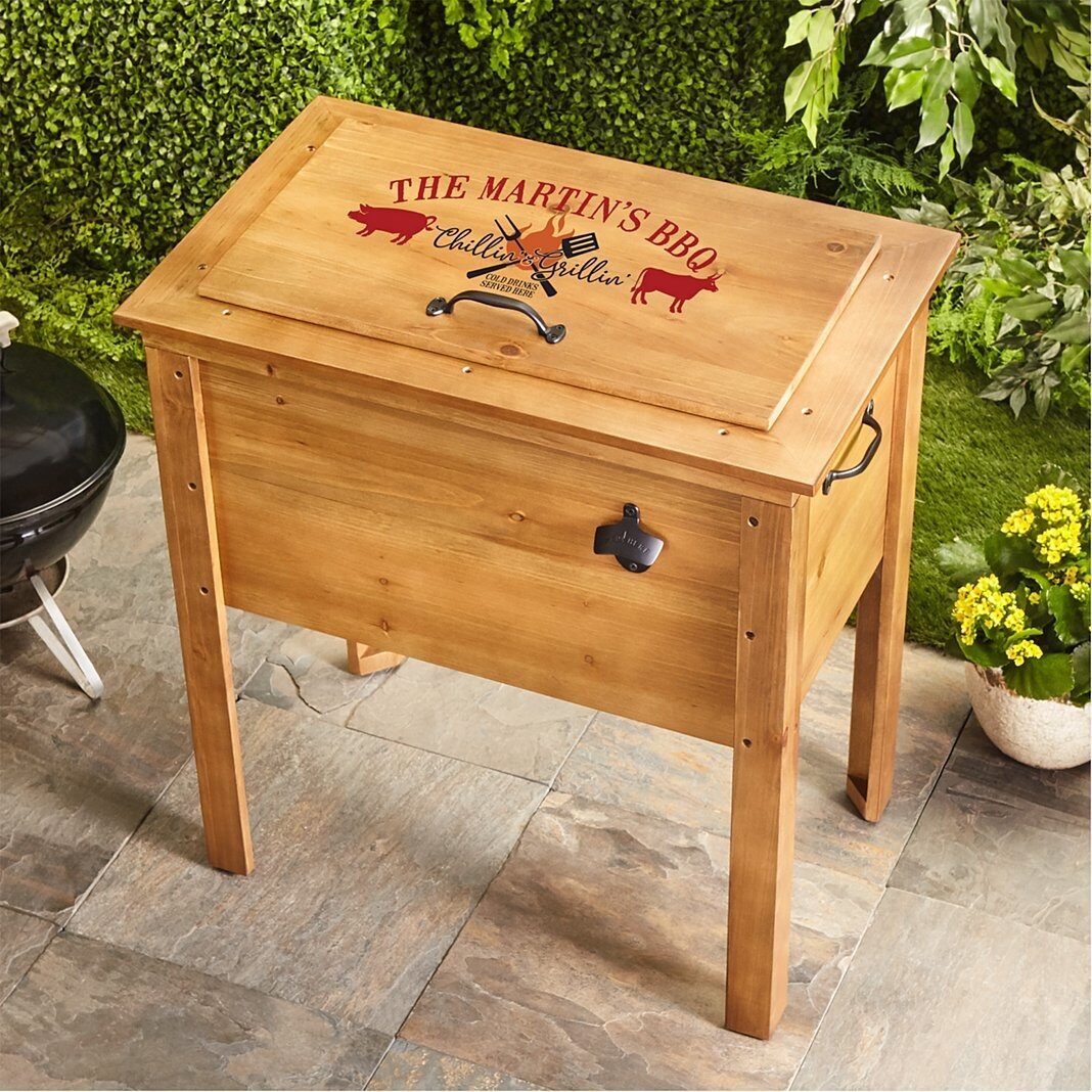 Refrigerador de madera para exteriores Chillin '& Grillin'