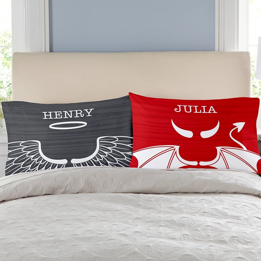 Fundas de almohada "Traviesas y Buenas" - Juego de 2