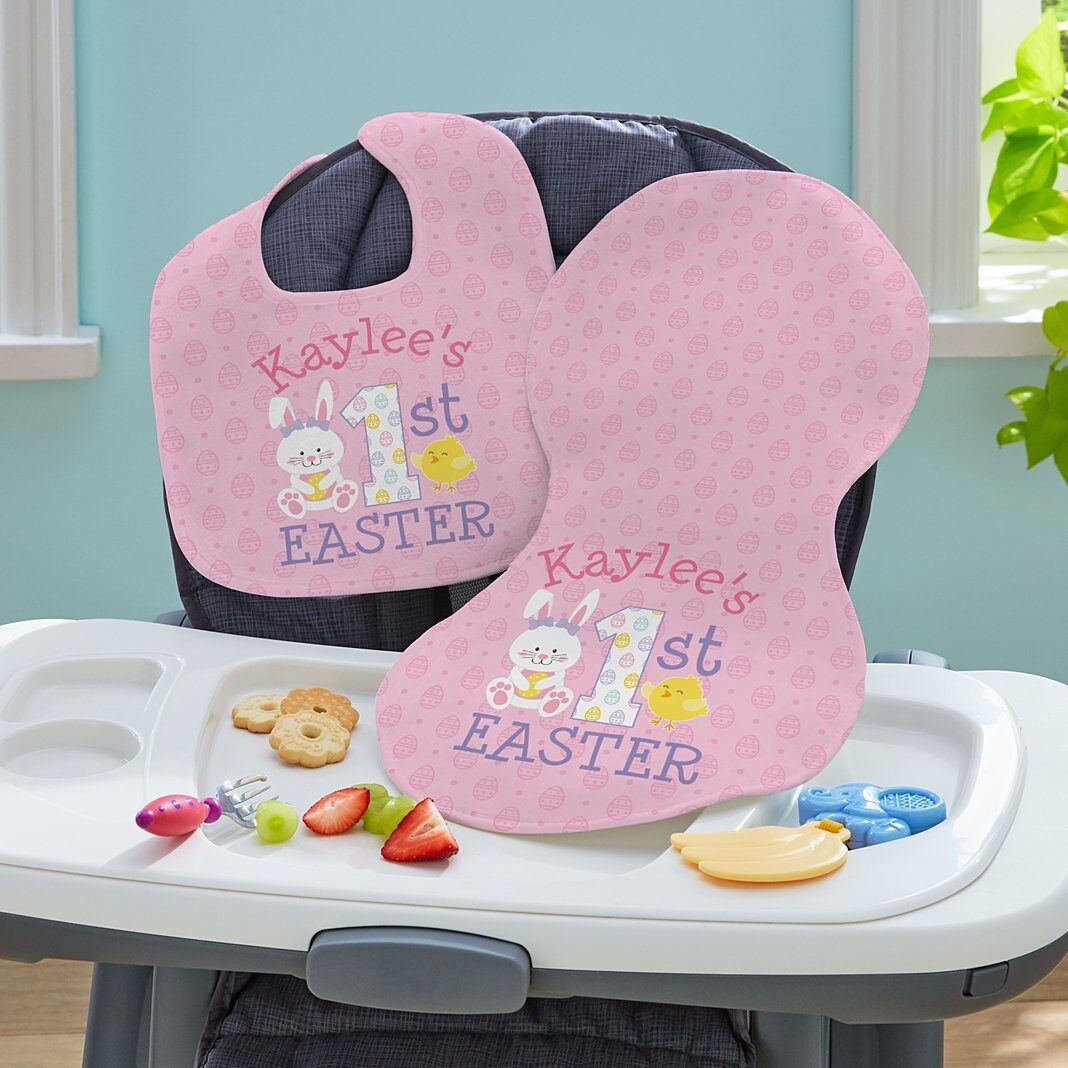 Conjunto de babero y paño eructador para el primer bebé de Pascua