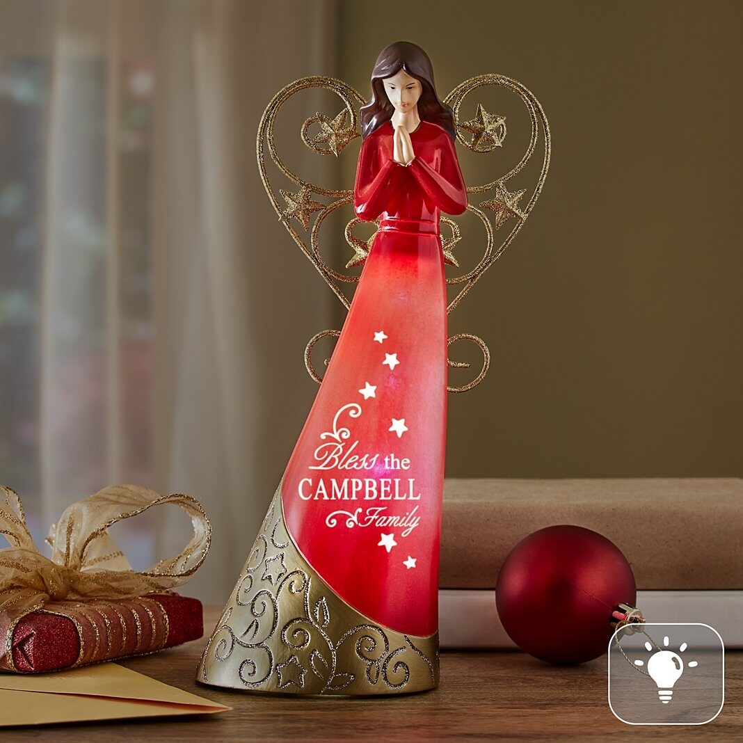 Figura de ángel con luz
