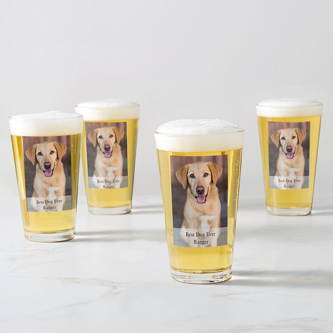 Vaso de cerveza de pinta con foto perfecta